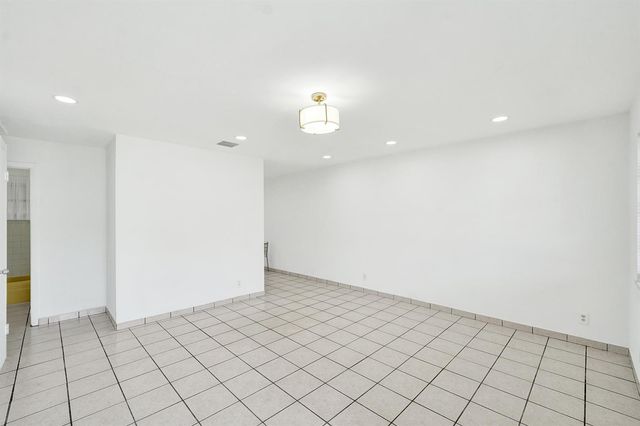 5830 Garfield Street, Hollywood, FL 33021