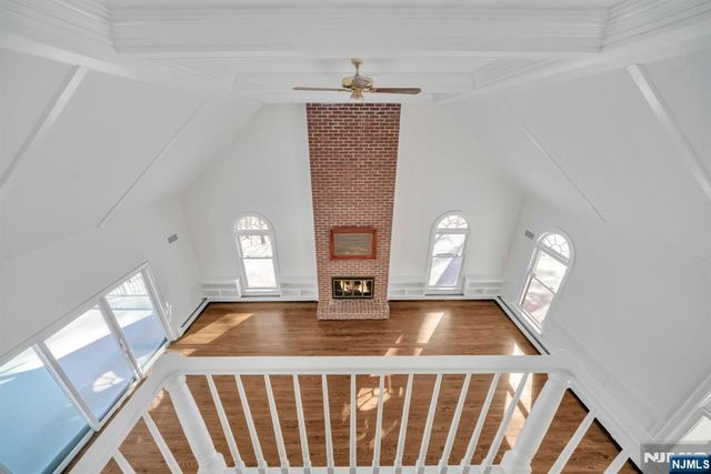 853 Shadow Ridge Road, Franklin Lakes, NJ 07417