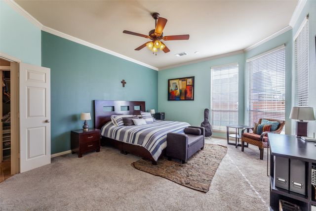 920 Fannin Drive, Lantana, TX 76226