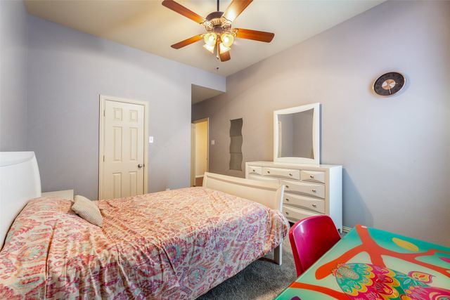 920 Fannin Drive, Lantana, TX 76226