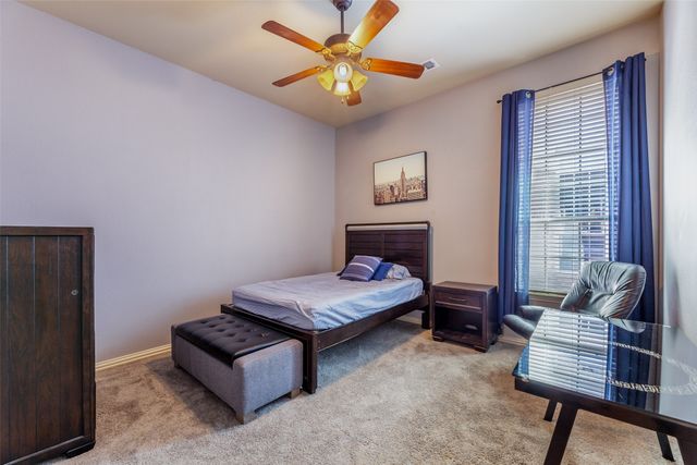 920 Fannin Drive, Lantana, TX 76226