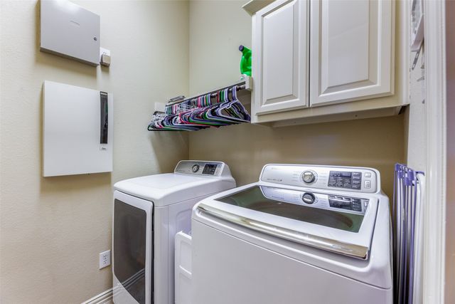 920 Fannin Drive, Lantana, TX 76226