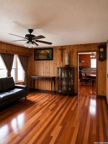 2106 E SOUTHCROSS BLVD, San Antonio, TX 78223