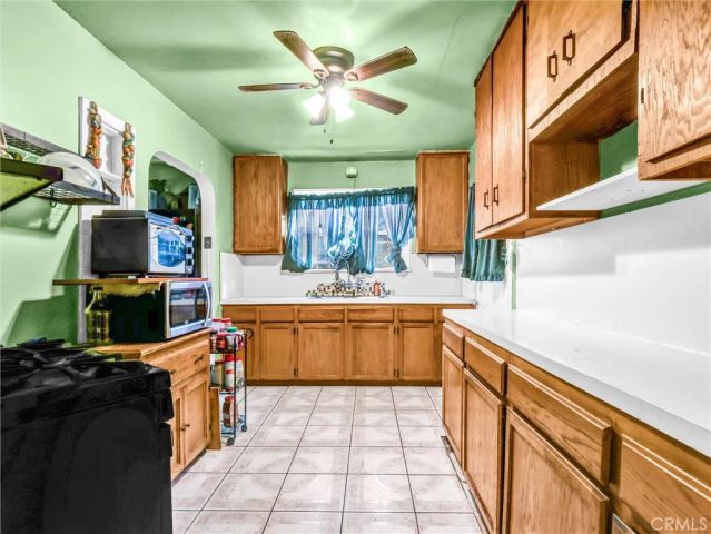 3630 W 61st, Los Angeles, CA 90043