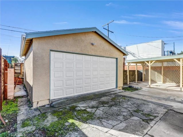 3630 W 61st, Los Angeles, CA 90043