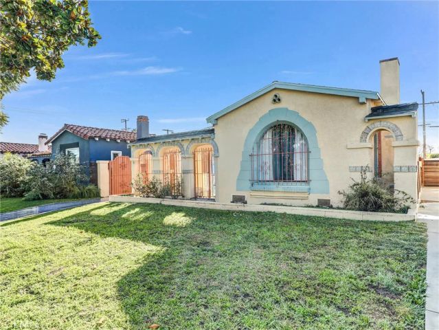 3630 W 61st, Los Angeles, CA 90043