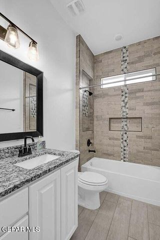 12365 Desert Wolf Avenue, El Paso, TX 79938