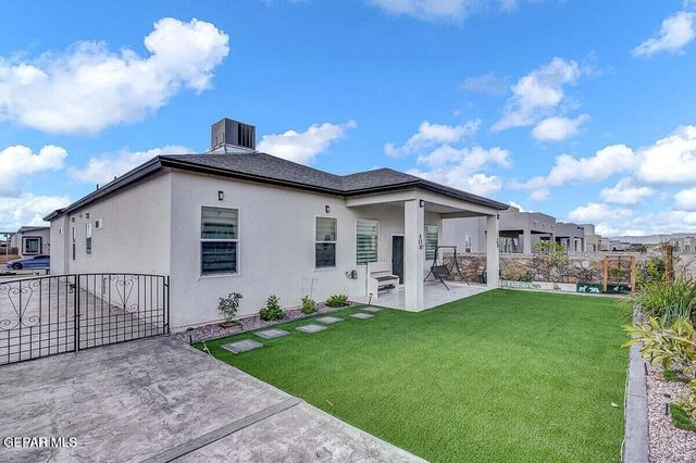 12365 Desert Wolf Avenue, El Paso, TX 79938