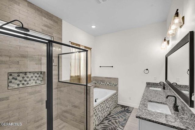 12365 Desert Wolf Avenue, El Paso, TX 79938