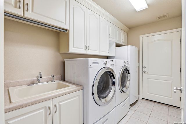 2607 Foresthaven, New Braunfels, TX 78132