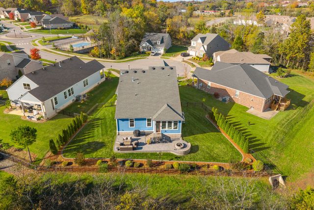 3006 Hedgelawn Dr, Lebanon, TN 37090