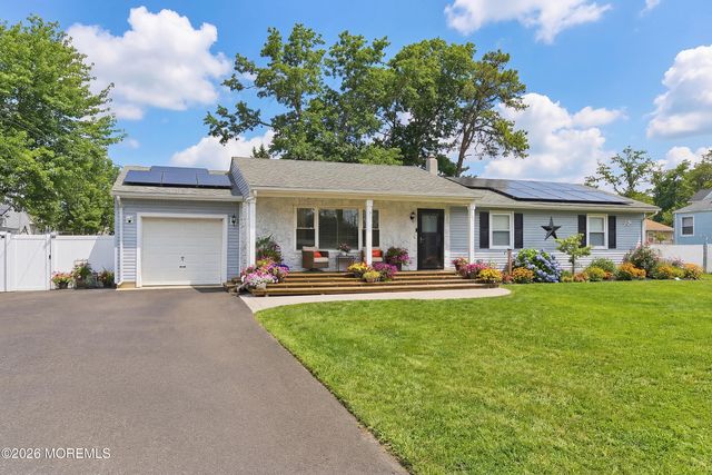 1409 Broadway Boulevard, Toms River, NJ 08757