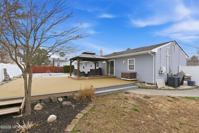 1409 Broadway Boulevard, Toms River, NJ 08757