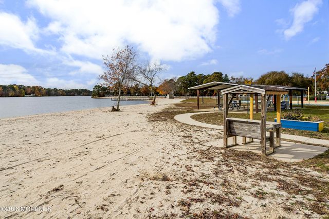 1409 Broadway Boulevard, Toms River, NJ 08757