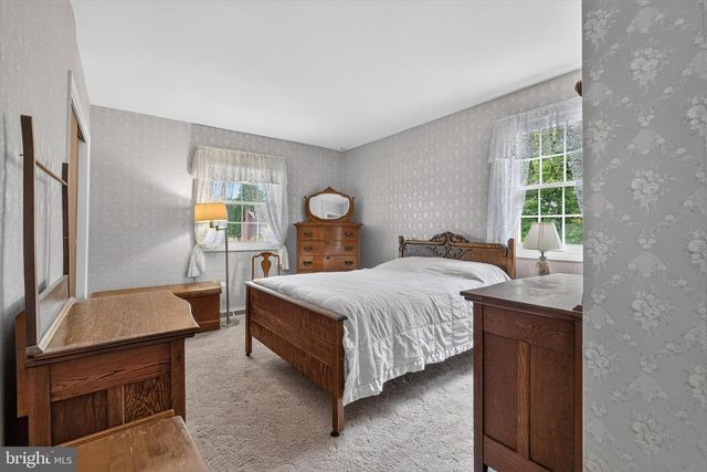 2650 OBERLIN DR, York, PA 17404