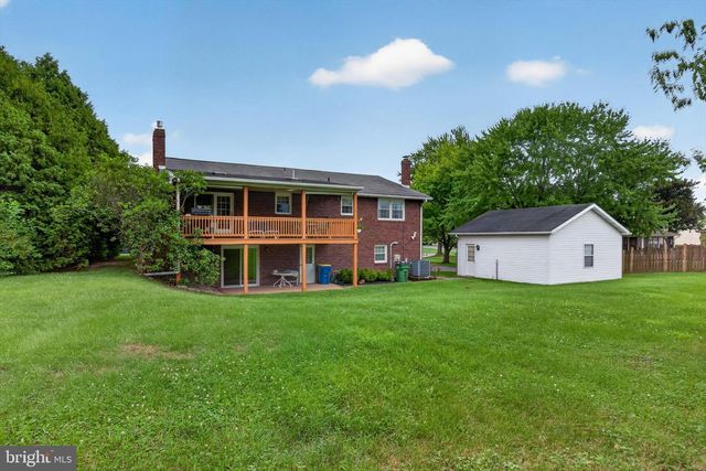 2650 OBERLIN DR, York, PA 17404