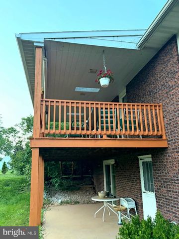 2650 OBERLIN DR, York, PA 17404