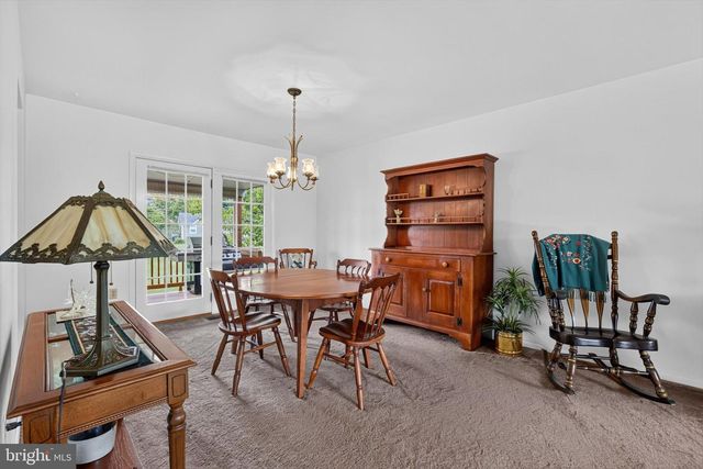 2650 OBERLIN DR, York, PA 17404