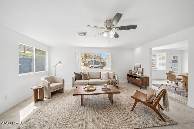1734 W WOOD Drive, Phoenix, AZ 85029