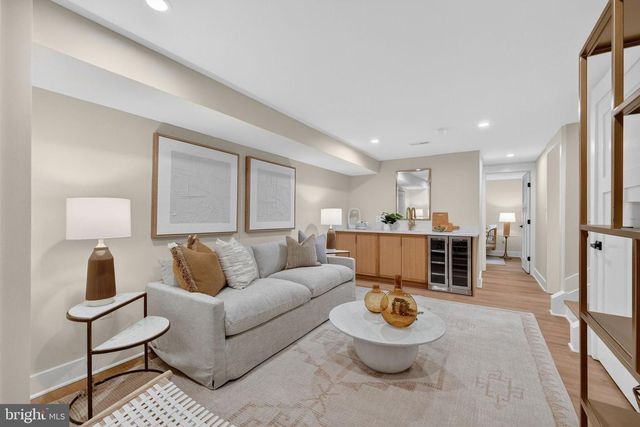 4121 MILITARY RD NW, Washington, DC 20015