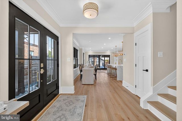 4121 MILITARY RD NW, Washington, DC 20015