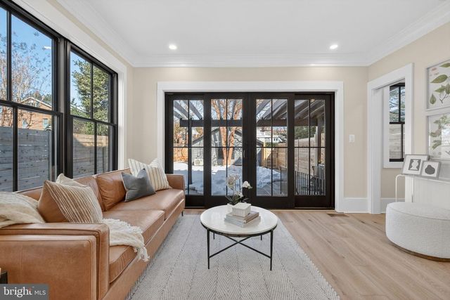 4121 MILITARY RD NW, Washington, DC 20015