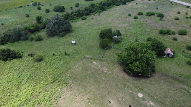 TBD Fm 957, Hallettsville, TX 77964