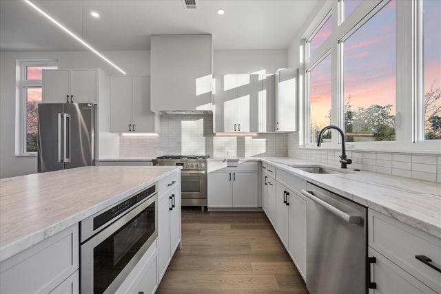 4101 Menchaca RD 104, Austin, TX 78704