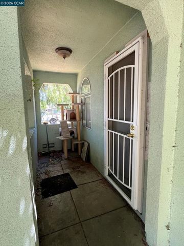 196 N Bella Monte Ave, Bay Point, CA 94565