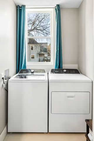 802 E Grove Street, Bloomington, IL 61701