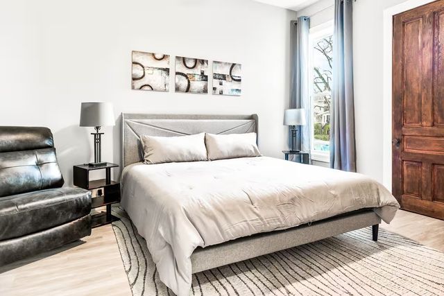 802 E Grove Street, Bloomington, IL 61701