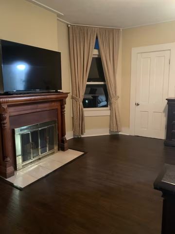 802 E Grove Street, Bloomington, IL 61701