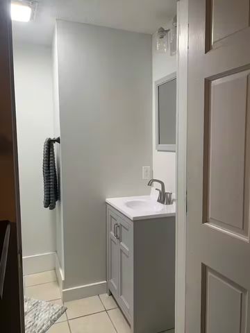 802 E Grove Street, Bloomington, IL 61701