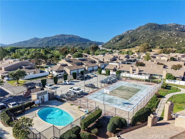 44535 La Paz A, Temecula, CA 92592