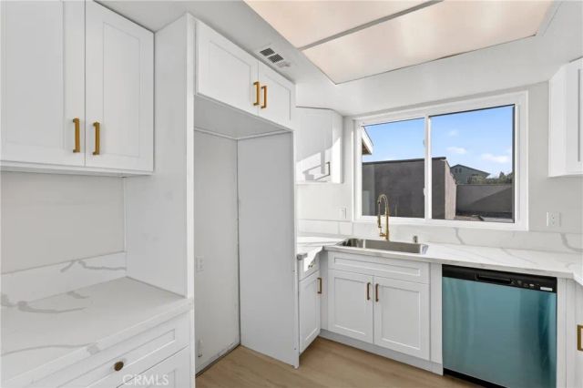 44535 La Paz A, Temecula, CA 92592