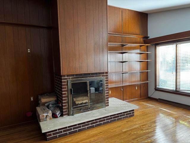 2306 W 65th Avenue, Merrillville, IN 46410