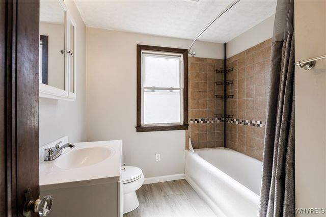 9 Kingsbury Avenue, Batavia City, NY 14020