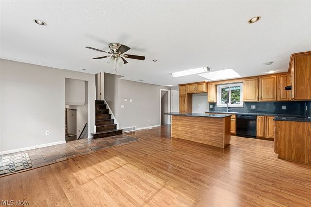 4221 Princess Anne Court, Lorain, OH 44052