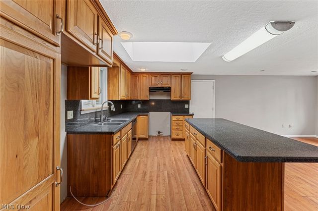 4221 Princess Anne Court, Lorain, OH 44052