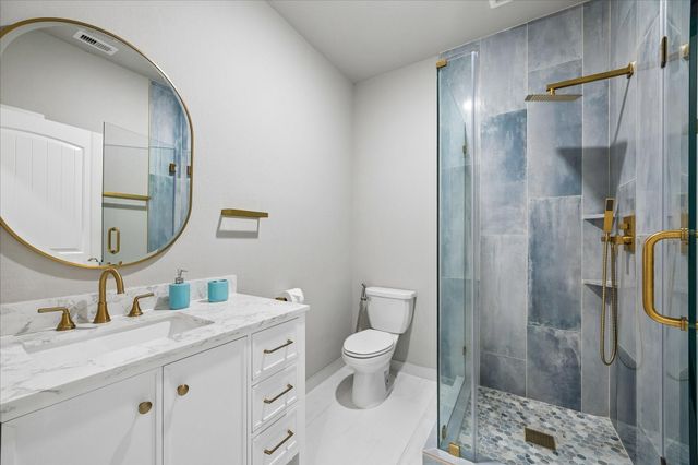 7614 Water Glen Lane, Manvel, TX 77578