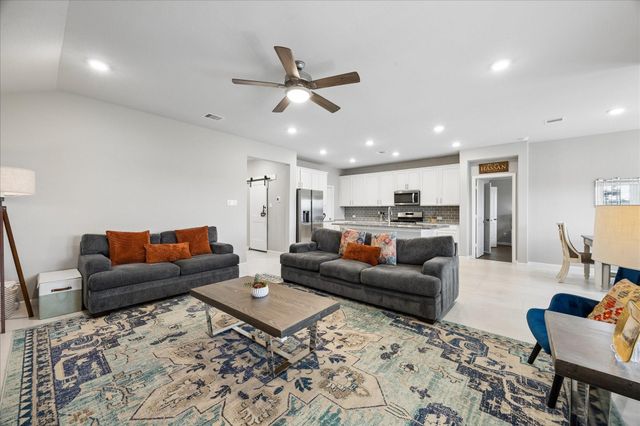 7614 Water Glen Lane, Manvel, TX 77578