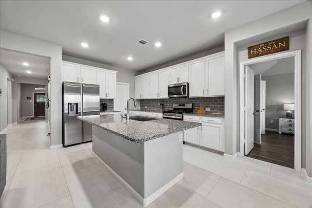 7614 Water Glen Lane, Manvel, TX 77578