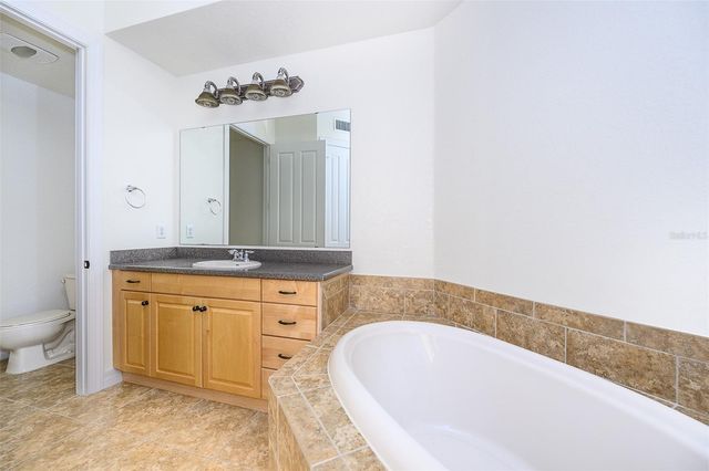 99 VIVANTE BOULEVARD 404, Punta Gorda, FL 33950