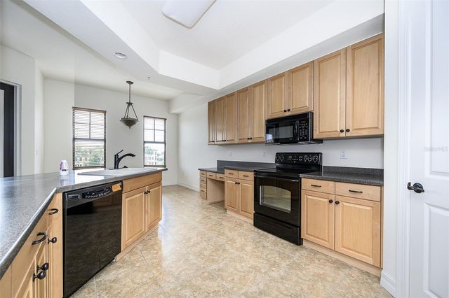 99 VIVANTE BOULEVARD 404, Punta Gorda, FL 33950