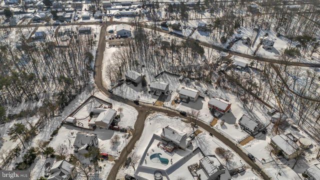 13 WOODSHIRE DR, Sicklerville, NJ 08081