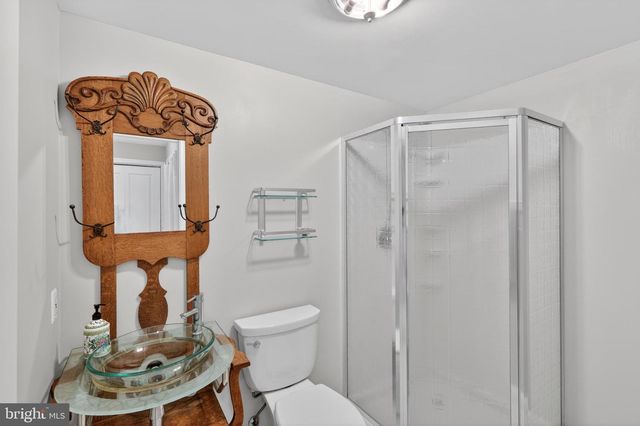 5659 LONESOME DOVE CT, Clifton, VA 20124