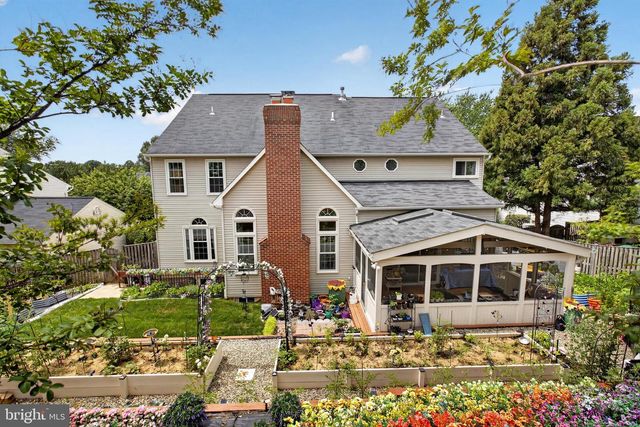 5659 LONESOME DOVE CT, Clifton, VA 20124
