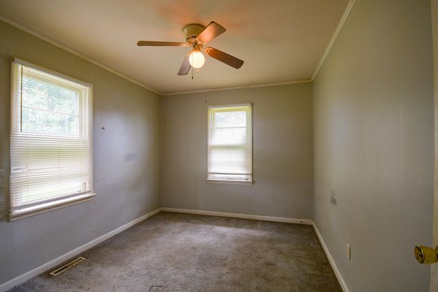 550 Bedford Road, Jeffersonville, KY 40337