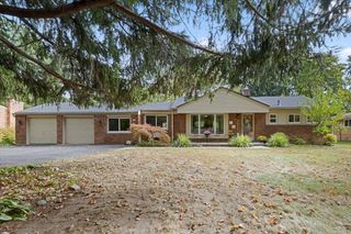 15600 Auburndale Street, Livonia, MI 48154