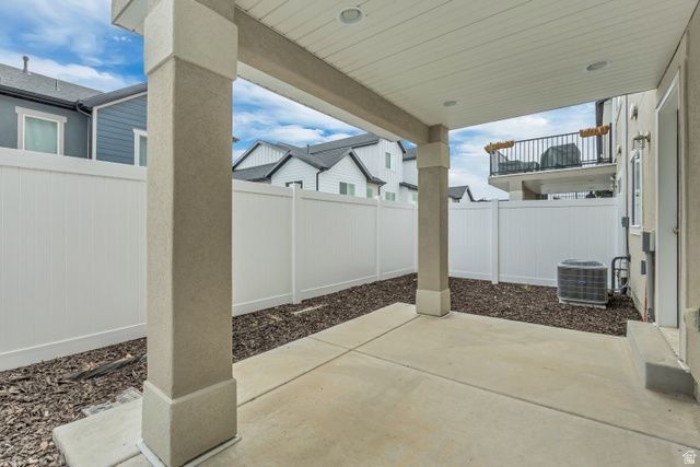 6853 S MT MEEK DR, West Jordan, UT 84081